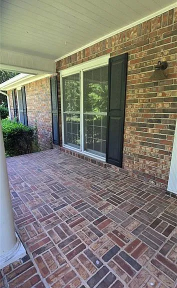 1132 Shoal Creek Rd — Photo 2