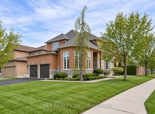 17 Snowcap Rd, Brampton, ON L6R 1W2