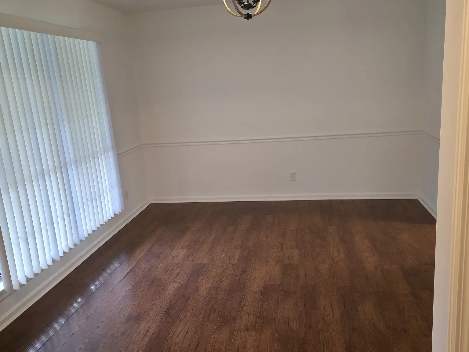 3 bed, 1619 sqft, $2,700 — Photo 4