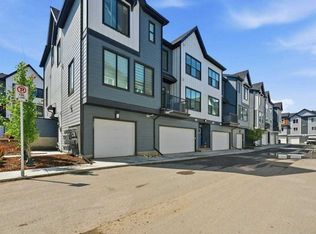 380 Seton Vlg SE #283, Calgary, AB T3M3T8