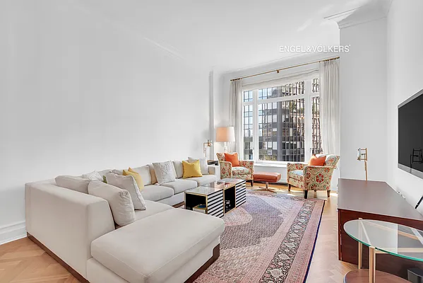 Rented by Engel & Völkers New York City | media 2