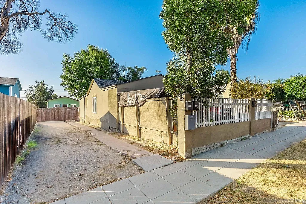 4037 National Ave — Photo 1