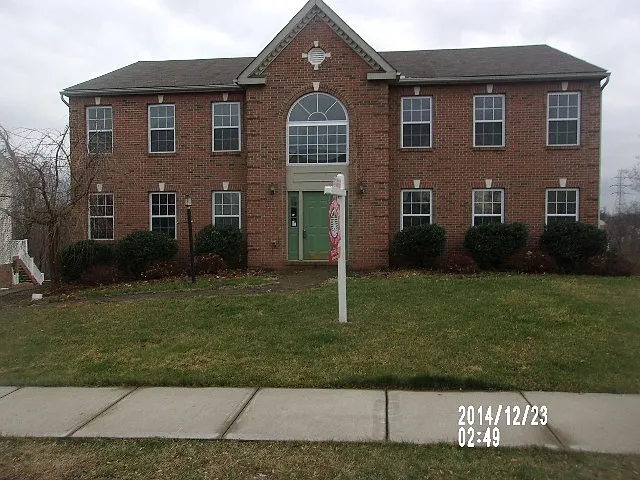 3008 Riverview Ct photo 1