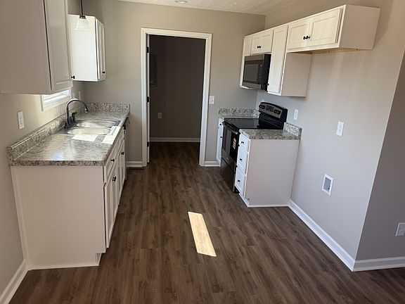 3rd image of 490 Crescent Factory Rd Lot 3