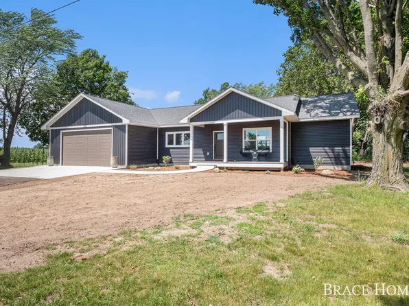 1297 Gooding St, Conklin, MI 49403