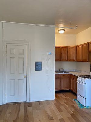 4th image of 626 2nd St #8A