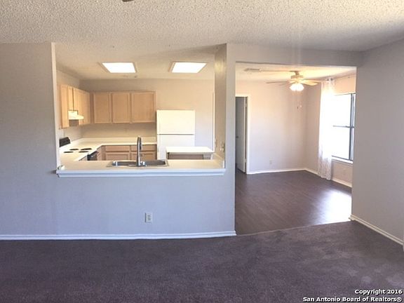 4th image of 16055 Watering Point Dr