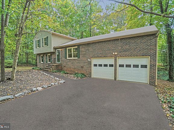 2nd image of 12804 Garrison Ln