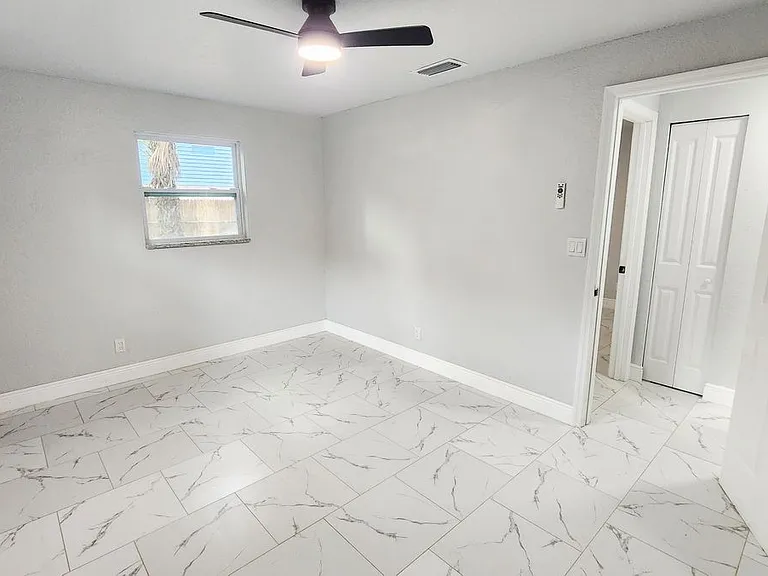 128 Kingston Ave — Photo 19
