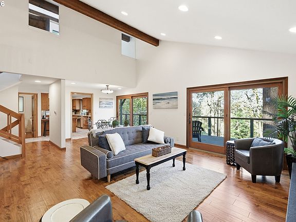 2nd image of 2804 Arline Way