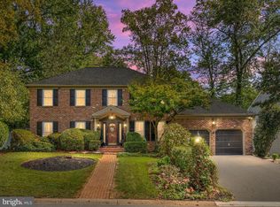 23 Vining Ln, Wilmington, DE 19807
