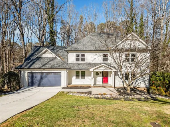 2938 Thornridge Dr, Doraville, GA 30340