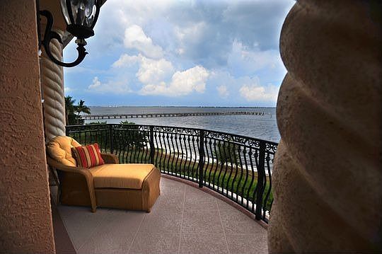 5th image of 1508 NE Outrigger Landings Dr