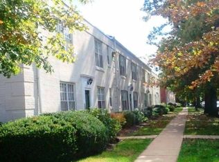 381 N Glebe Rd APT 1, Arlington, VA 22203