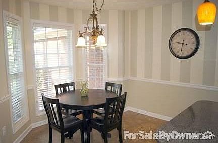 Eat-in Kitchen
						:
						Great eat-in kitchen with a breakfast bar. Opens up to the great room.