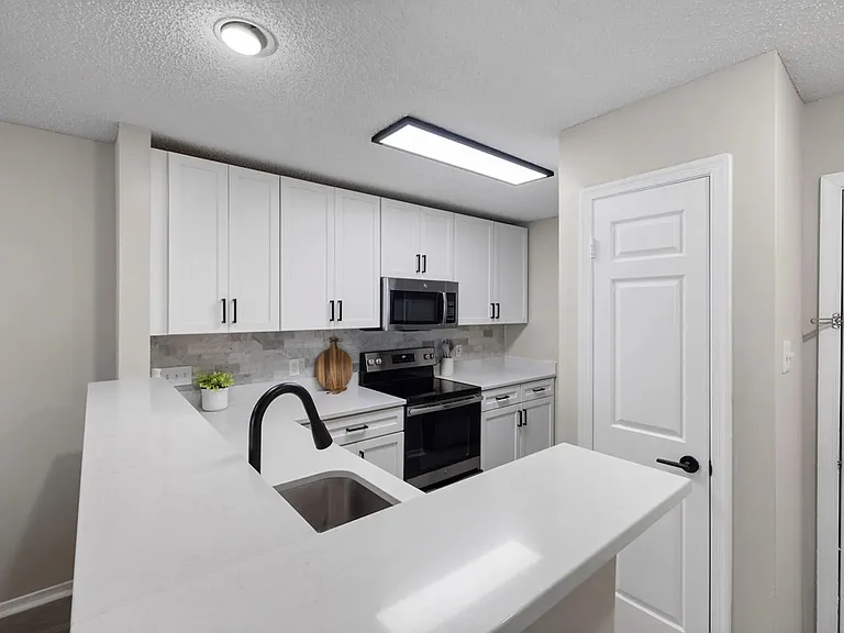 New Modern Cabinetry