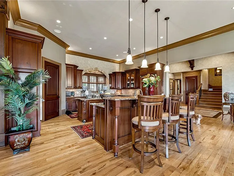 6407 Grand Marina Cir — Photo 19