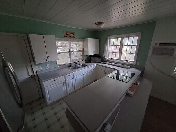 5th image of 4642 Edwards Road