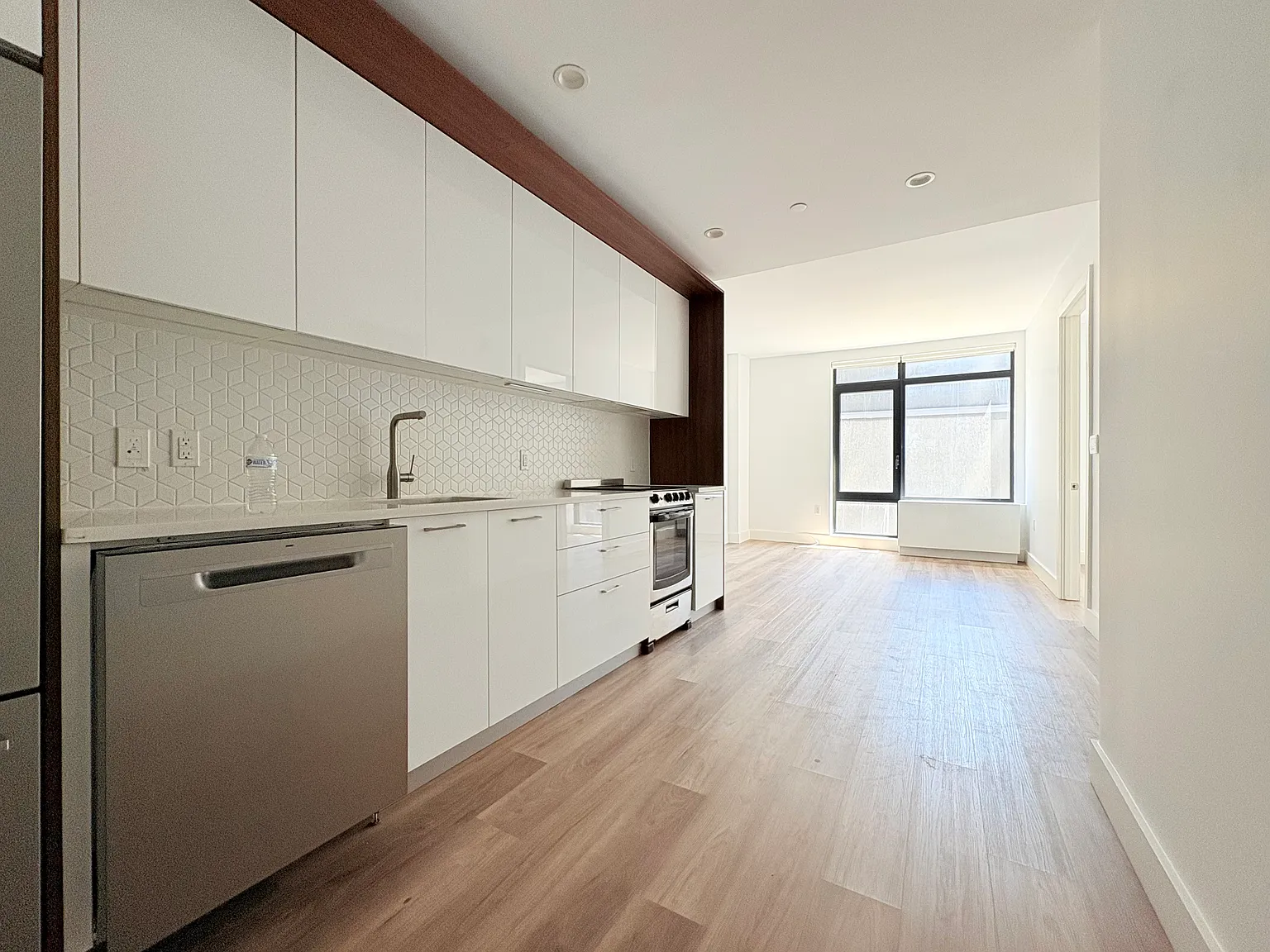 228 East 135th Street — Photo 3