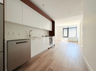 228 E 135th St #401, Bronx, NY 10451