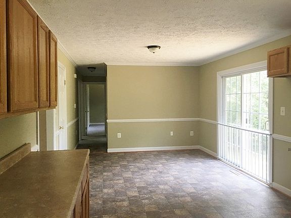 2nd image of 26883 Redgate Dr