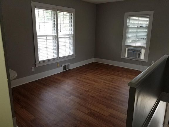 4th image of 207 N Ann Arbor St APT 4