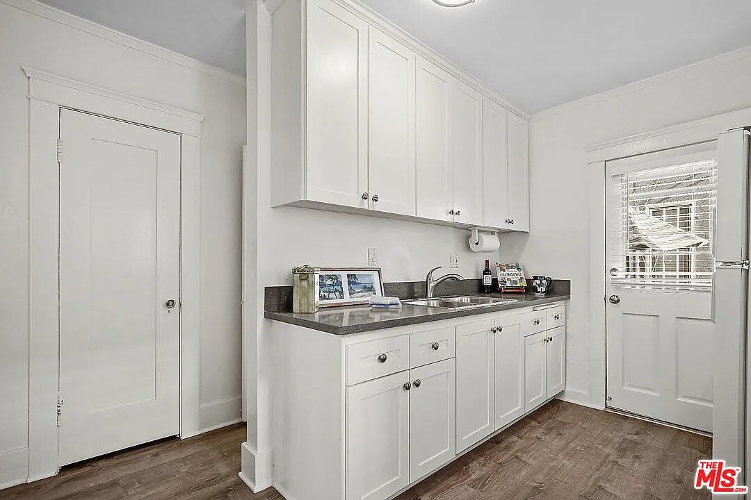 Studio, 1.0 bath, 400 sqft, $2,150 — Photo 1