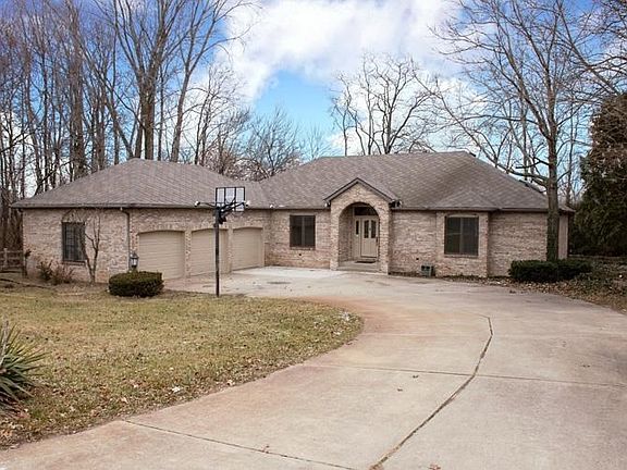 2nd image of 55588 Blue Jay Dr