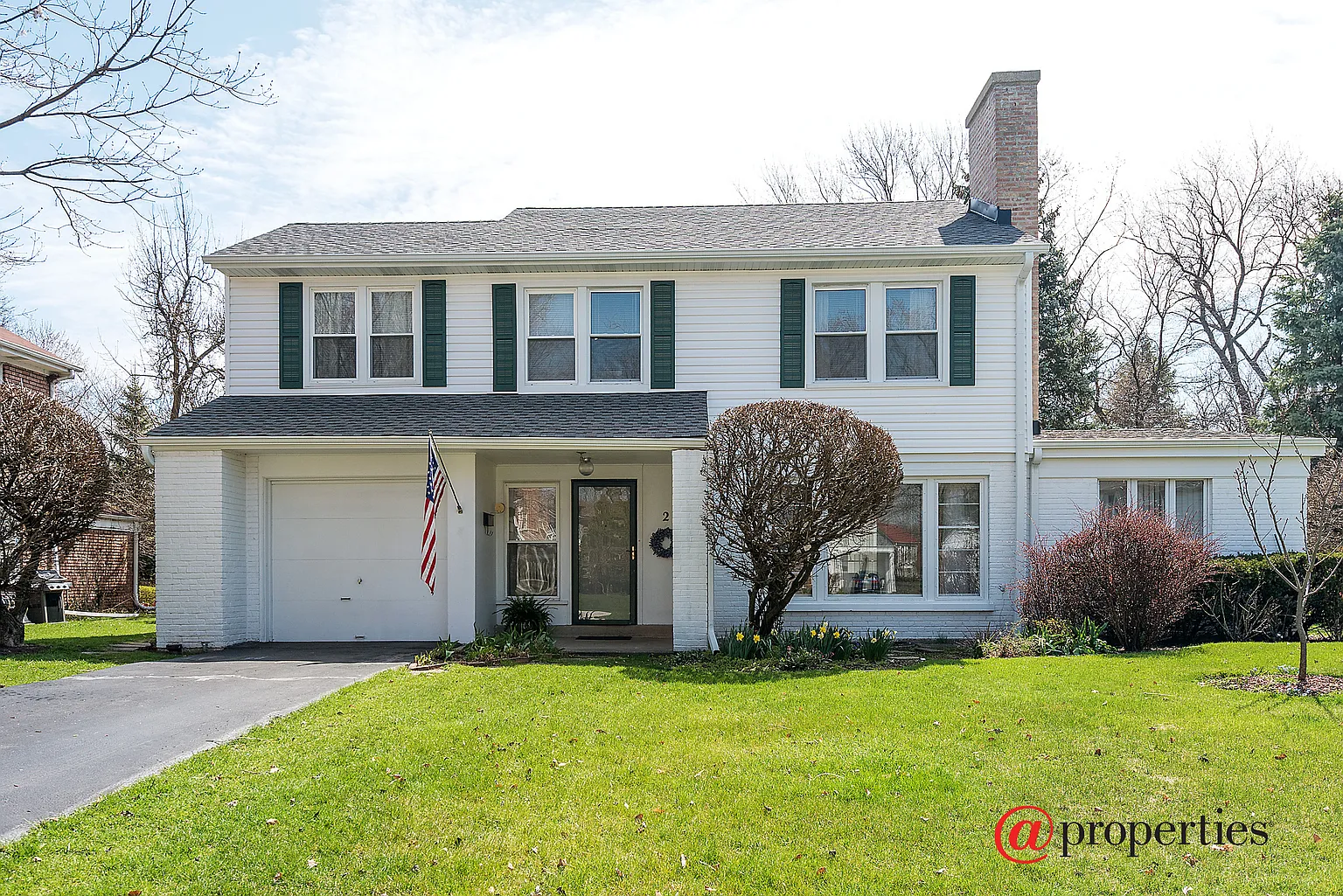 2 Williamsburg Cir photo 1