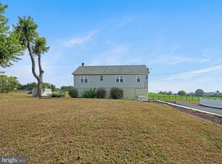 3665 Mountain Rd, Hamburg, PA 19526