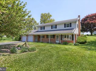 2656 Maytown Rd, Marietta, PA 17547