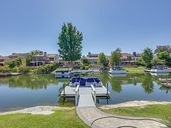 2nd image of 2414 Leeward Cir
