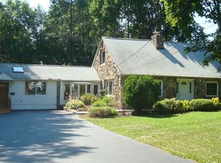 185 Grandview Ave, Nanuet, NY 10954