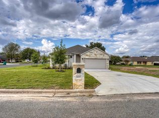 402 Hogans Pl, Marble Falls, TX 78654