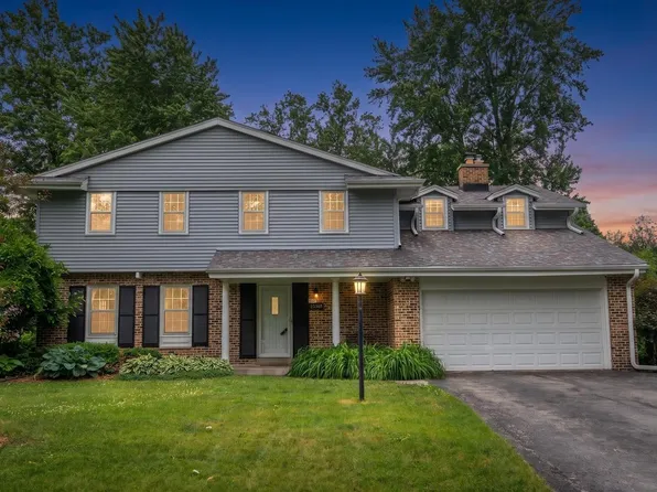 21565 Ann Rita DRIVE, Brookfield, WI 53045