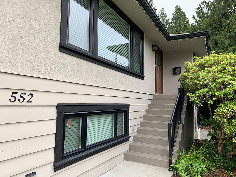 1st image of 552 W 22nd St