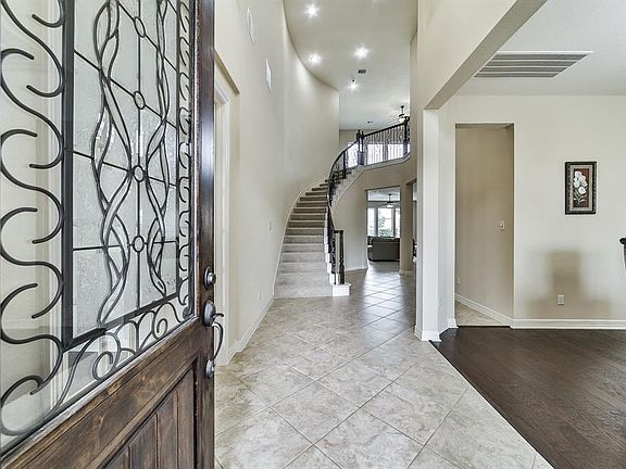 4th image of 3019 Wolfberry Dr