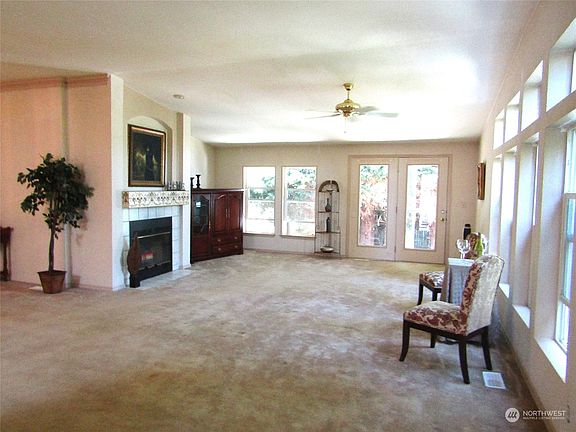 4th image of 5711 100th Street NE #19