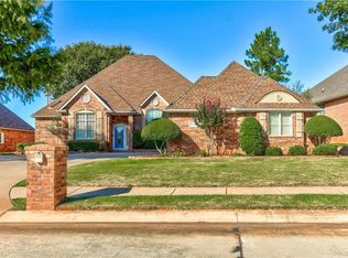 2101 Red Prairie Dr, Edmond, OK 73025