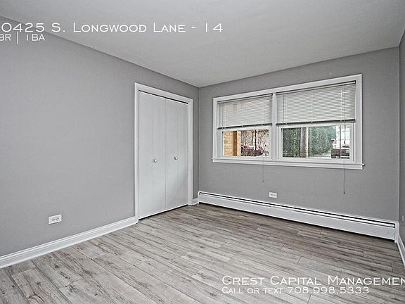 5th image of 10425 Longwood Ln APT 14