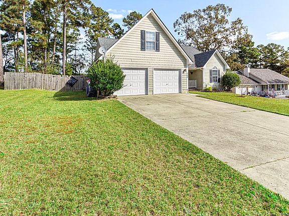 3rd image of 108 Bayou Ct