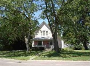 1526 Ella St, Beatrice, NE 68310