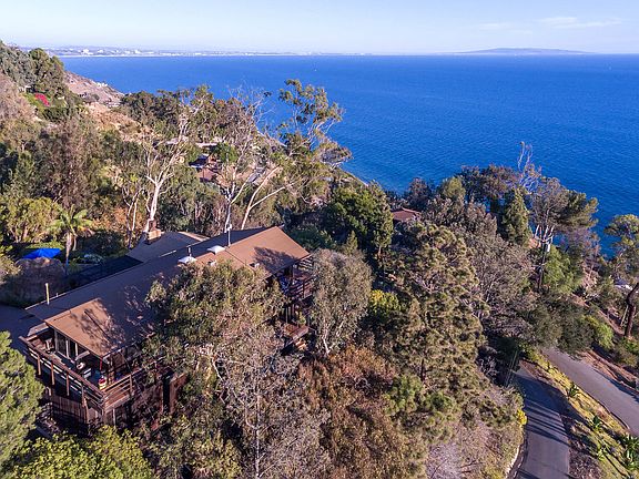 2nd image of 20566 Pinnacle Way