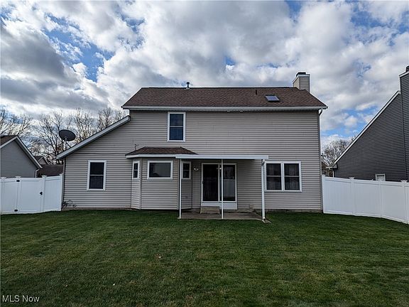 2nd image of 560 Westminster Cir