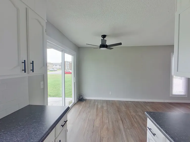 254 N Acadia Ave #2 — Photo 4