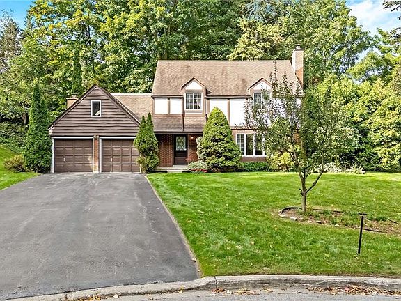 2nd image of 12 Mullen Pl