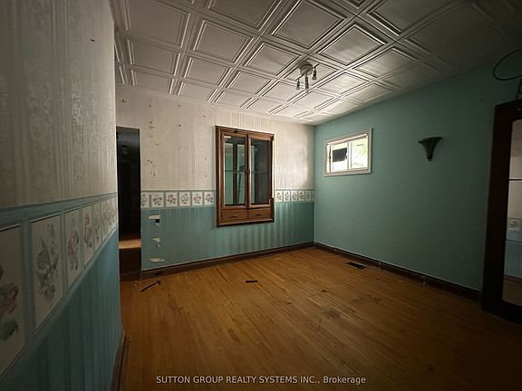 5th image of 89 Reiner Rd