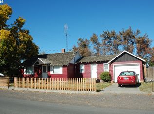 513 W Walnut St, Condon, OR 97823