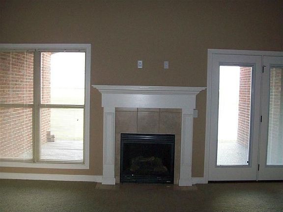 5th image of 1707 Bay Hill Pl