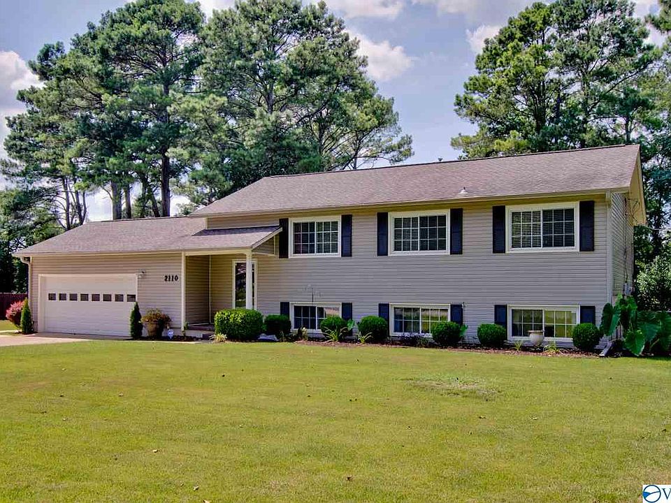 1st image of 2110 Mythewood Dr SW